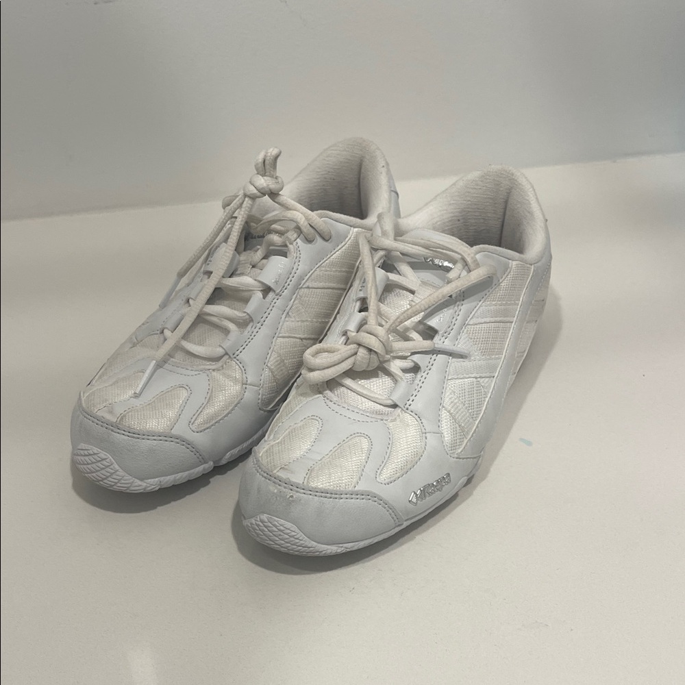 Kaepa cheer shoes Stellarlyte